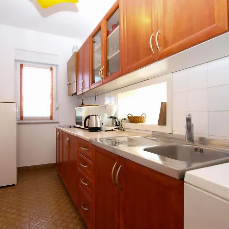 Holiday home House Nada 1201