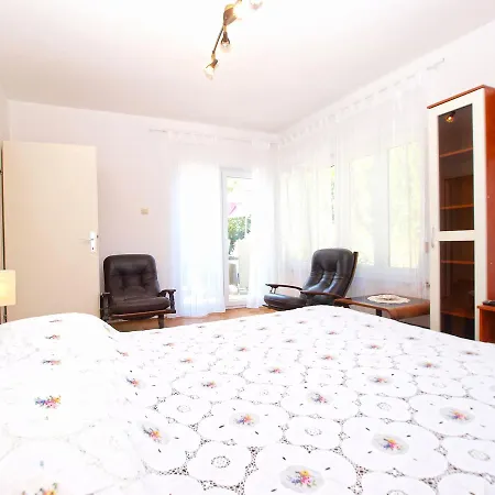 House Nada 1201 Holiday home